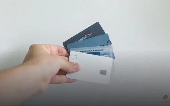 Best Financial Podcasts to Listen to in 2025 for Growth