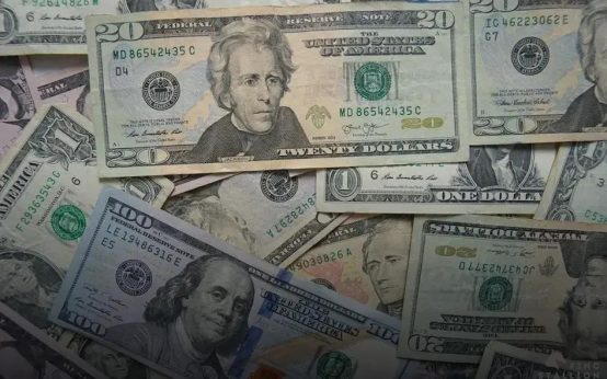 How to Manage Money as a Single Parent: Essential Tips