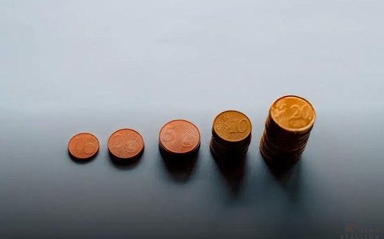 How to Save for a Luxury Vacation Without Guilt